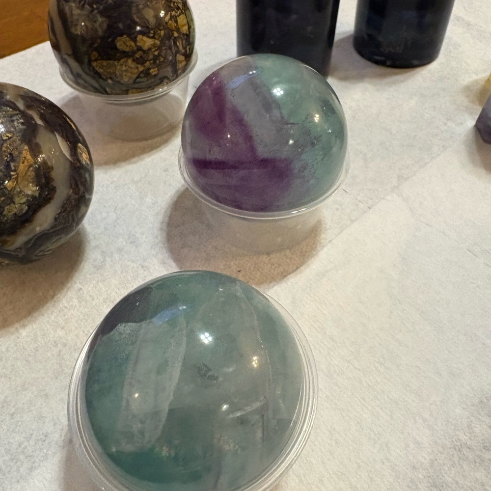 Fluorite spheres